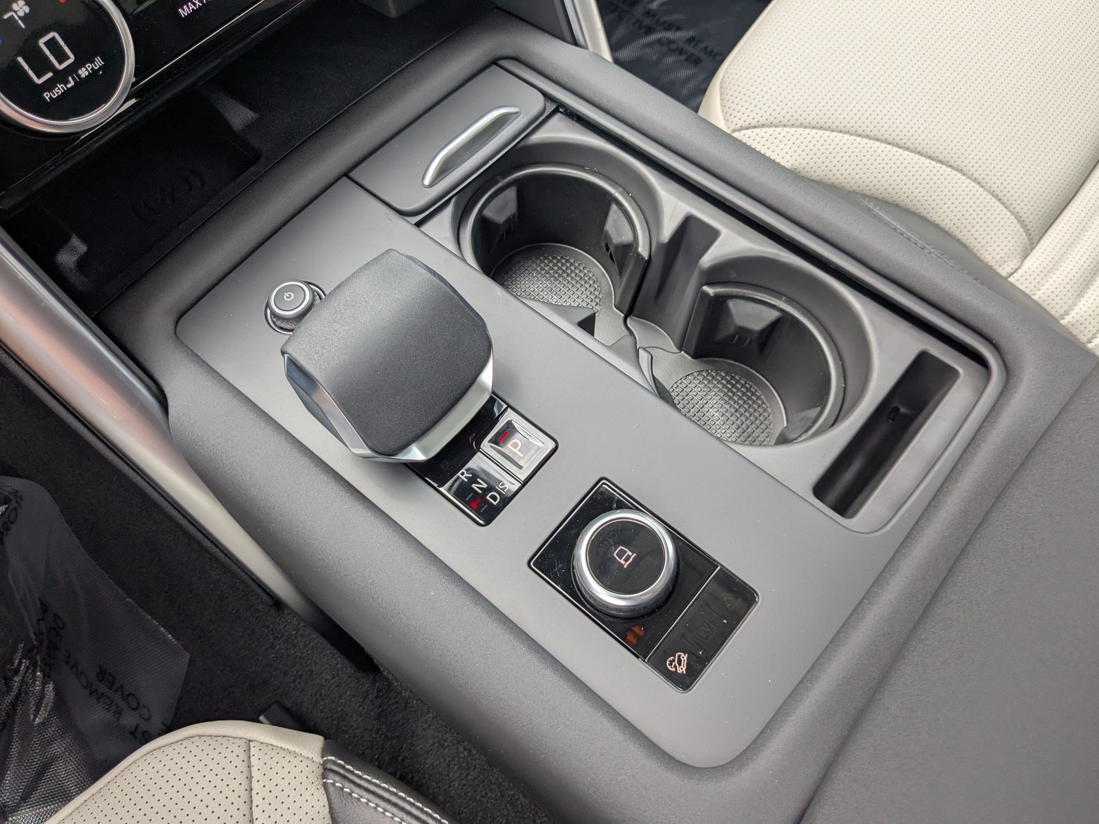 New 2026 Land Rover Discovery S AWD/4WD image 24
