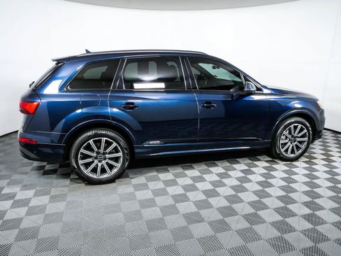 Used 2023 Audi Q7 2.0T Premium Plus w/ Premium Plus Package AWD/4WD image 2