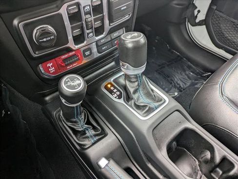 Used 2021 Jeep Wrangler Unlimited Rubicon w/ Steel Bumper Group image 12