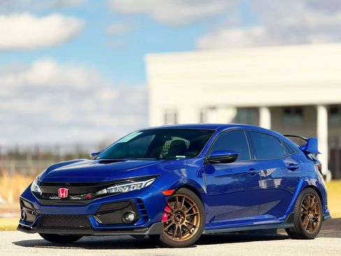 Used 2017 Honda Civic Type R image 1