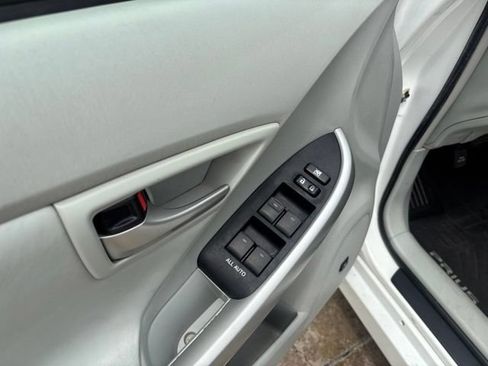 Used 2013 Toyota Prius Four FWD image 20