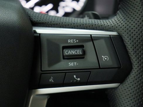 New 2026 Mitsubishi Outlander LE FWD image 10