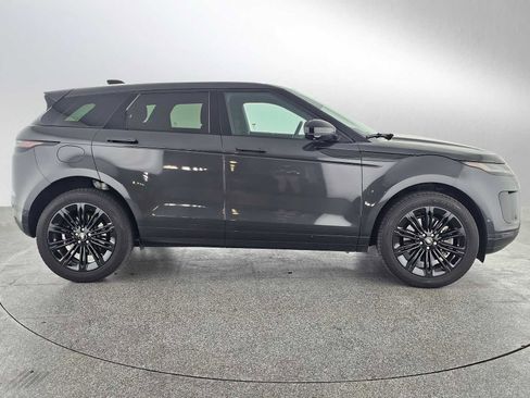 Used 2024 Land Rover Range Rover Evoque S image 6