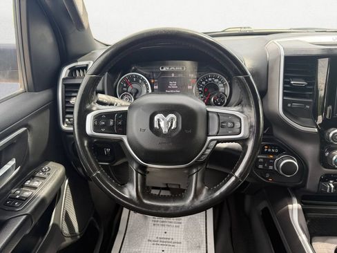 Used 2021 RAM 1500 Big Horn AWD/4WD image 12