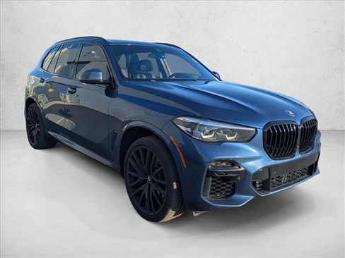 Used 2022 BMW X5 sDrive40i w/ M Sport Package RWD image 3