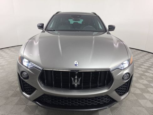 Used 2022 Maserati Levante Modena AWD/4WD image 2