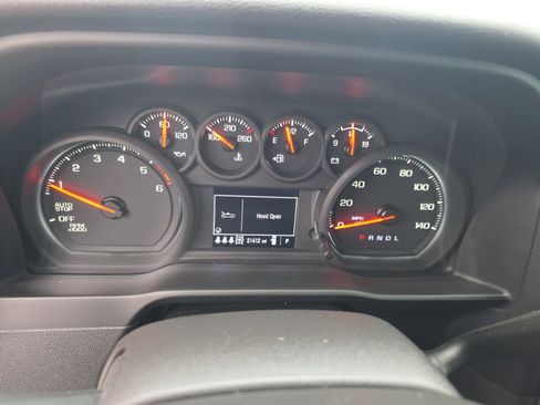 Used 2025 Chevrolet Silverado 1500 Custom Trail Boss w/ Midnight Edition image 17