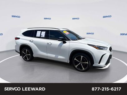 Used 2022 Toyota Highlander XSE