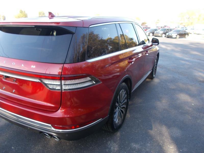 Used 2020 Lincoln Aviator Reserve w/ Equipment Group 201A AWD/4WD image 14
