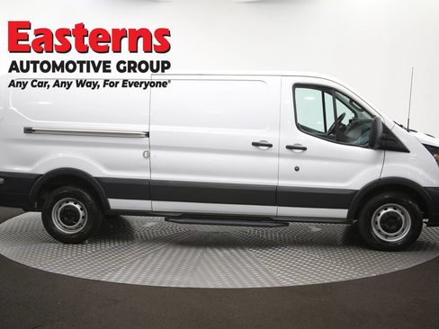Used 2018 Ford Transit 250 148 Low Roof RWD image 44