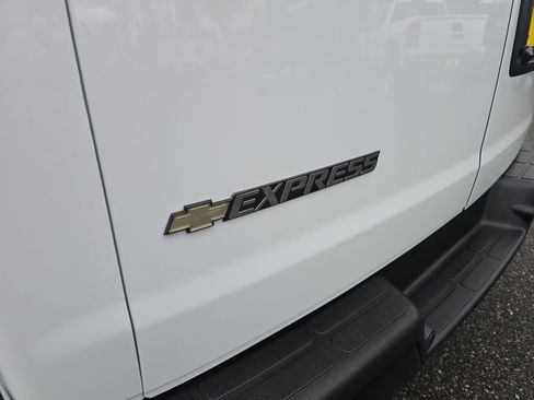 Certified 2023 Chevrolet Express 3500 LS image 29