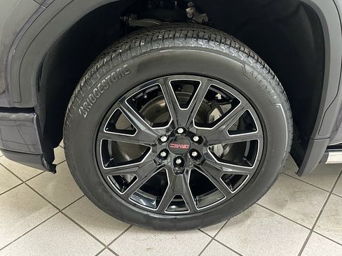 Used 2024 GMC Sierra 1500 Denali w/ Denali Reserve Package image 15