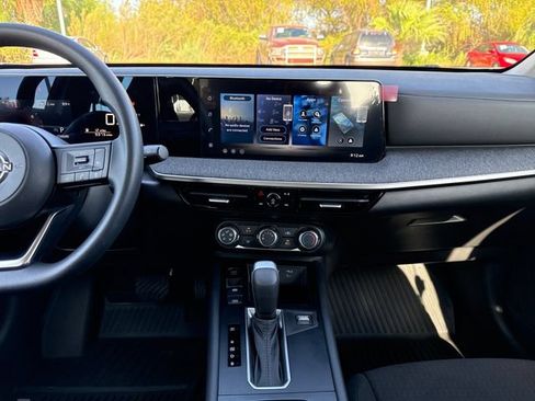 Used 2026 Nissan Kicks S FWD image 17