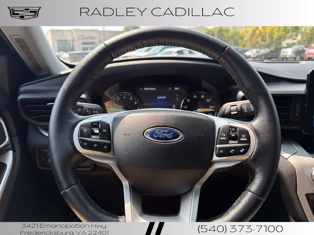 Used 2021 Ford Explorer XLT AWD/4WD image 5