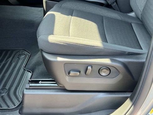 New 2026 GMC Sierra 1500 Elevation image 17