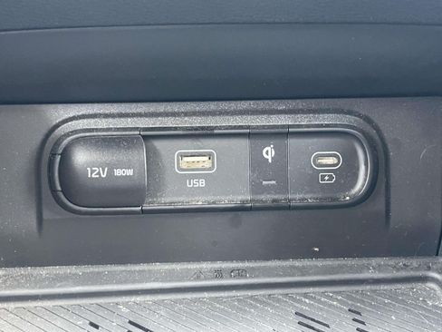 Used 2024 Kia Sportage EX FWD image 26
