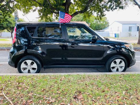 Used 2015 Kia Soul EV image 8