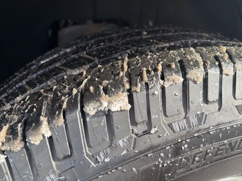 Used 2018 Chevrolet Silverado 1500 LT w/ All Star Edition image 13