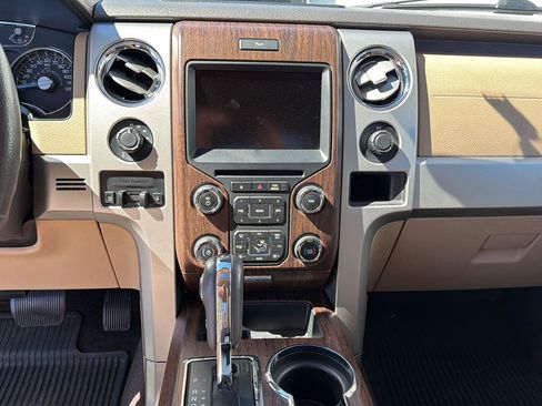 Used 2014 Ford F150 Lariat w/ Equipment Group 502A Luxury AWD/4WD image 10