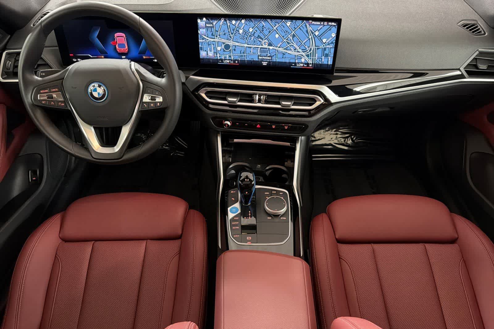 Used 2023 BMW i4 eDrive40 RWD image 3