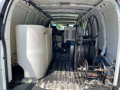 Used 2007 Chevrolet Express 3500 Extended RWD image 48