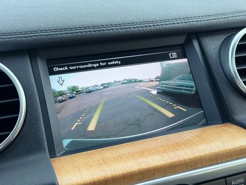 Used 2015 Land Rover LR4 HSE image 43