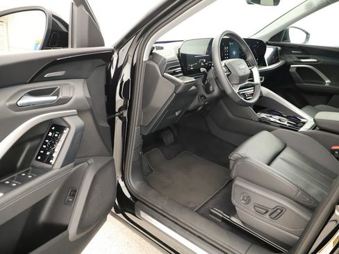 Certified 2025 Audi Q5 Prestige AWD/4WD image 14