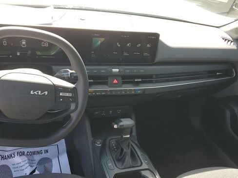 Certified 2025 Kia K4 LXS image 13