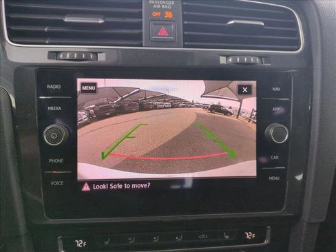 Used 2018 Volkswagen Golf Alltrack SEL image 12