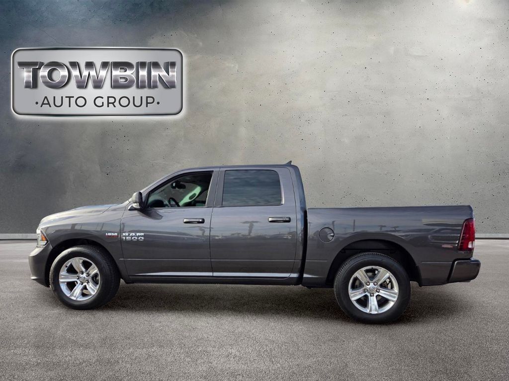 Used 2017 RAM 1500 Sport RWD image 7