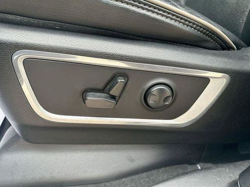 Certified 2023 RAM 1500 Laramie image 14