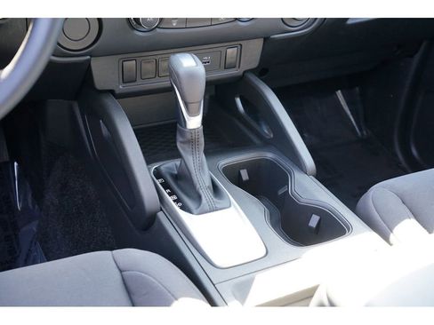 Used 2024 Nissan Frontier S w/ S Utility Package image 22