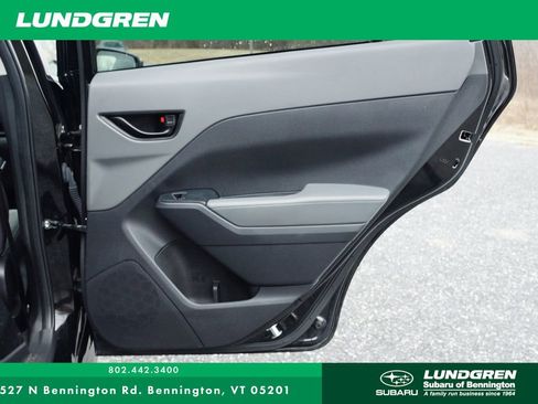 Used 2024 Subaru Crosstrek 2.0i image 22