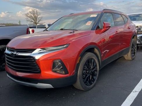 Used 2022 Chevrolet Blazer LT FWD image 1