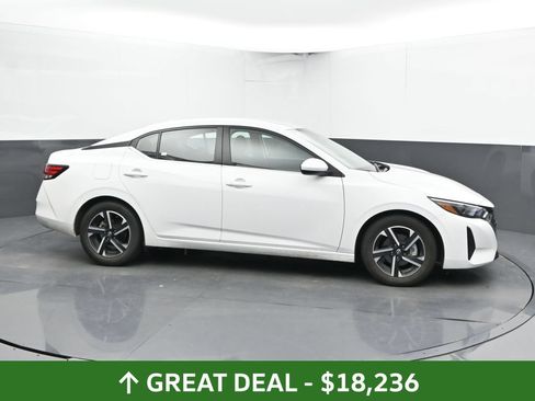 Used 2024 Nissan Sentra SV FWD image 5