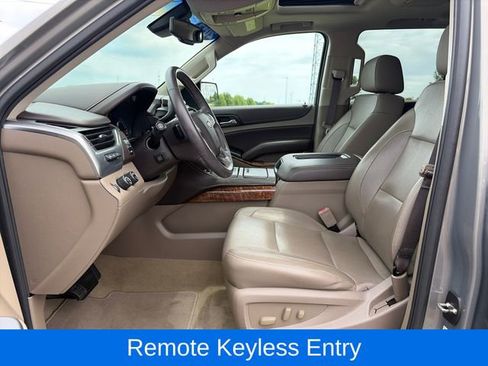 Used 2017 Chevrolet Tahoe Premier AWD/4WD image 19