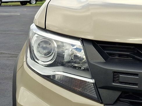 Used 2022 Chevrolet Colorado ZR2 image 9