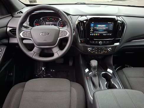 Used 2024 Chevrolet Traverse LT w/ Midnight/Sport Edition AWD/4WD image 12