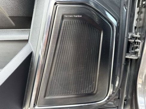 Used 2024 RAM 3500 Limited AWD/4WD image 21