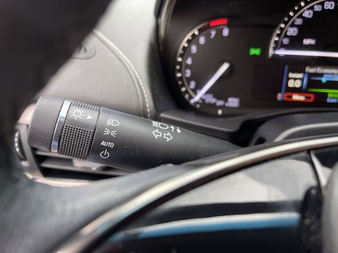 Used 2018 Cadillac ATS Luxury w/ Safety and Security Package image 25