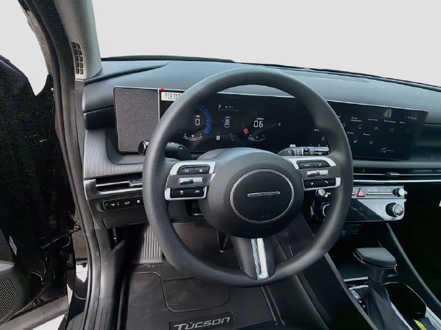 New 2026 Hyundai Tucson SEL FWD image 11