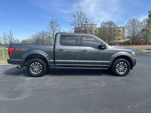 Used 2019 Ford F150 XLT w/ Equipment Group 302A Luxury image 10