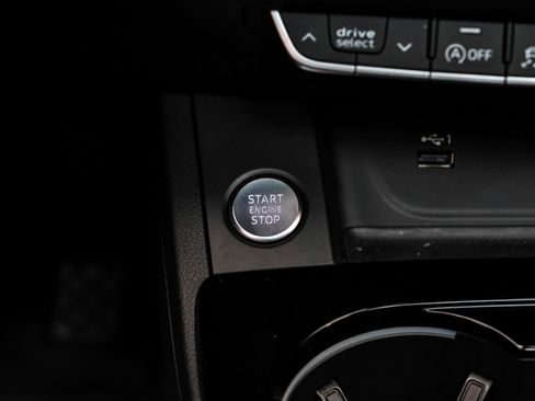 Used 2022 Audi A5 2.0T Premium image 25