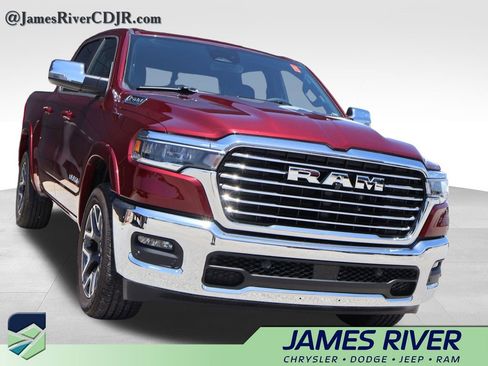 Used 2026 RAM 1500 Laramie AWD/4WD image 6