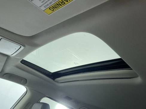 Used 2025 Honda Odyssey EX-L image 32