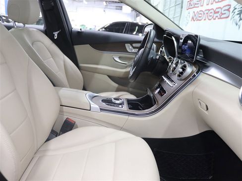 Used 2020 Mercedes-Benz C 300 4MATIC Sedan image 14