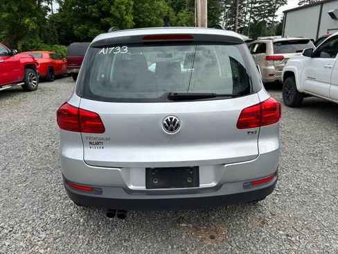 Used 2017 Volkswagen Tiguan S FWD image 6