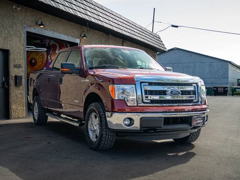 Used 2014 Ford F150 XLT w/ XLT Convenience Package AWD/4WD image 2