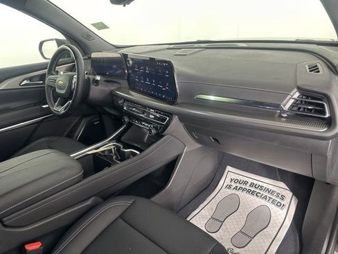 New 2026 Chevrolet Traverse LT w/ Enhanced Driving Package AWD/4WD image 13
