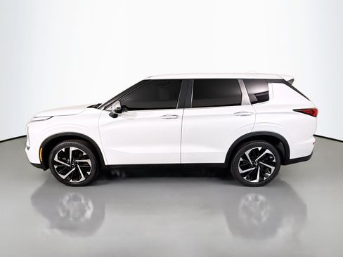 Used 2022 Mitsubishi Outlander ES AWD/4WD image 6